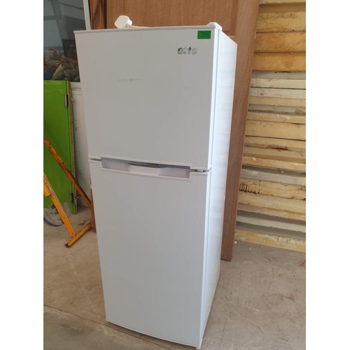 464 - Otto Fridge Freezer (White Colour) Model MRF-142