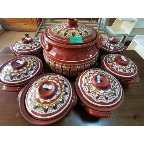 302 - Hand Painted Traditional Casserole Pot with 6 x Matching Lidded Bowl (Large Pot Ø21cm and Bowl Ø15cm... 