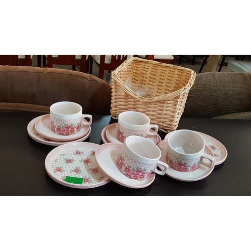 102 - Set of 4 x Tea / Coffee Cups with Saucers and 4 x Cake Plates