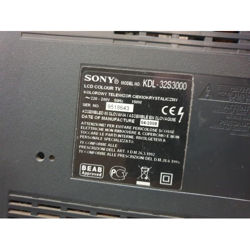 15A - Sony Bravia 32'' LCD TV, TV Model KDL 3253000, with Remote Control, shown working when Lotted with S... 