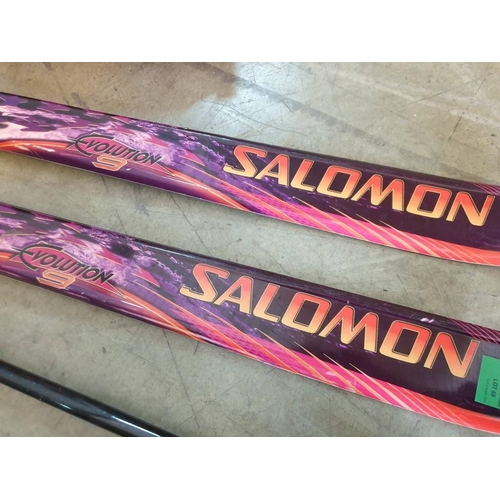 69 - Salomon Evolution 9 x Pair of Skis, Salomon Poles and Salomon Ski Boots (A/F)