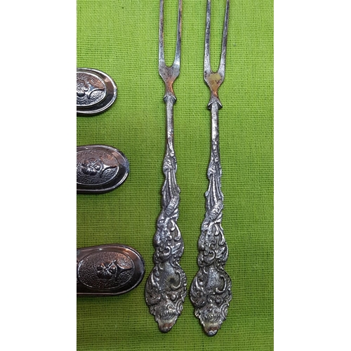 476 - White Metal Silver Plated and Other Dessert Forks (x20)