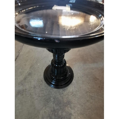 77B - Black Finish Plant Stand / Pedestal / Side Table with Glass Top (Missing Glass Top) (39cm Diameter, ... 