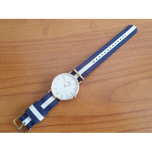 Daniel Wellington Wrist Watch on Navy & White Canvas Strap  display picture 3