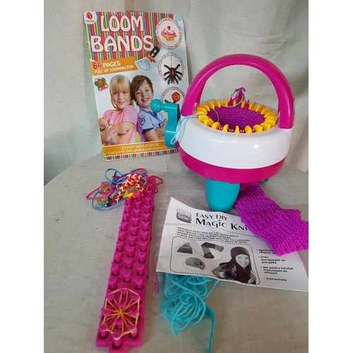 170 - Magic Knitting Kit and Loom Maker