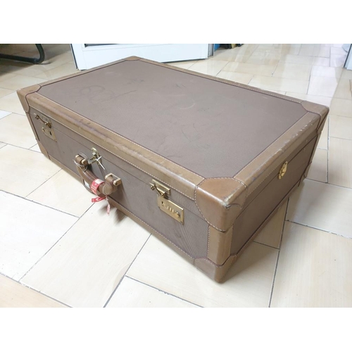 205 - Vintage Suitcase (Made in Italy)