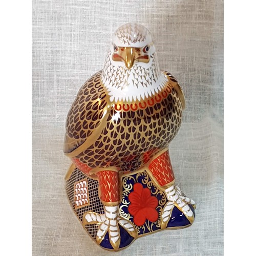 70 - Royal Crown Derby Paperweight Eagle