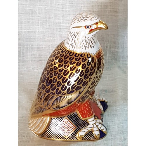 70 - Royal Crown Derby Paperweight Eagle