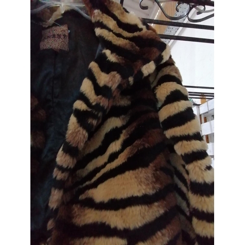 71 - Fur Effect Short Jacket with Tiger Pattern and Big Button (Size 38)