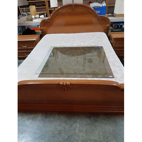 167 - Classic Style Wooden Frame Double Bed with Mattress