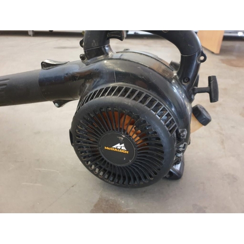 69 - Mcgulloch GBV 325 Petrol Leaf Blower *Working when Lotted*