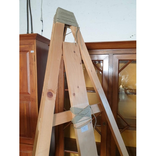 2 - Large Wooden Artist Easel (Approx. H:190cm)