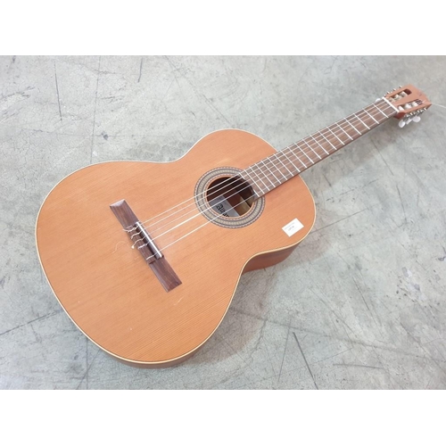 66 - Accoustic Guitar 