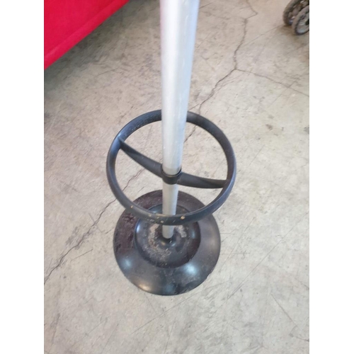 69 - Coat / Hat Stand (H:167cm)