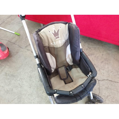 73 - Child Push Chair