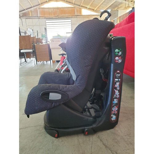 74 - Child Car Seat 