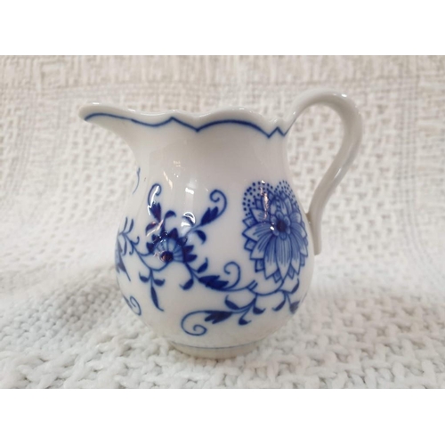 99 - A Small Blue and White Meissen Jug (H:8cm) (Ref: POR 736)