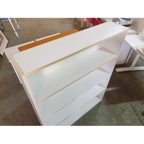 223 - White Colour 4 - Tier Bookcase (94cm x 21cm x 121cm)