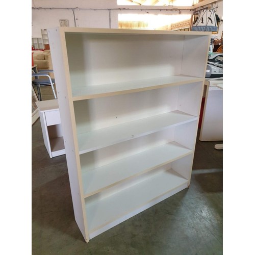 223 - White Colour 4 - Tier Bookcase (94cm x 21cm x 121cm)