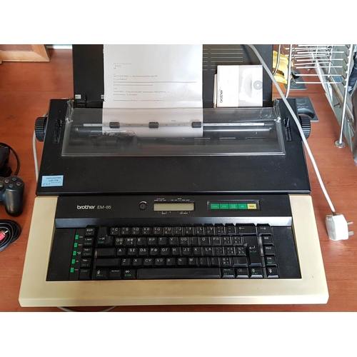 885 - Brother EM-85 Electric Typewriter *Working when Loteed*