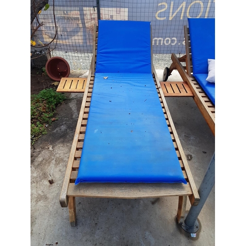 240 - 2 x Teak Wood Sunbeds with Slide-Out Drinks Tray and Blue Vinyl Cushions