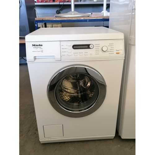 143A - Miele Gala Grand W3823, 6kg