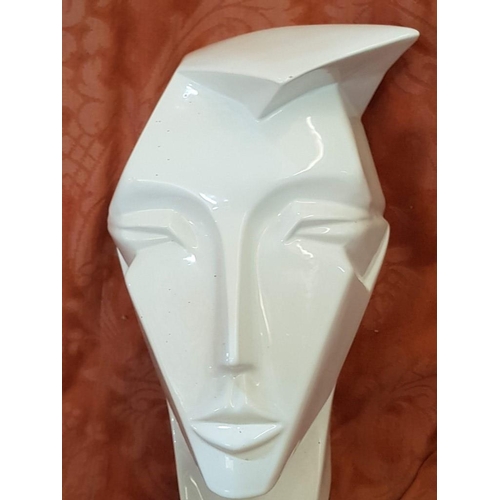 208 - Reducta London Wall Sculpture Bust Art Deco Lindsey Style 1980's White Ceramic Ornament (H:33cm)