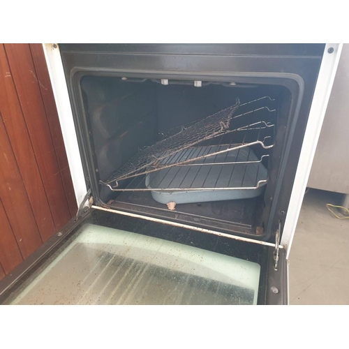 458 - Bompani, Electric Oven with 3 - Ring Gas and One Electric Hob