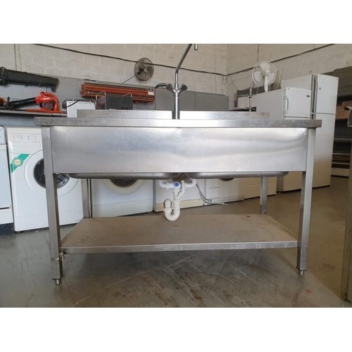 484 - Stainless Steel Double Sink Unit with Mixer Taps & Lower Shelf (140cm x 70cm x 85cm)