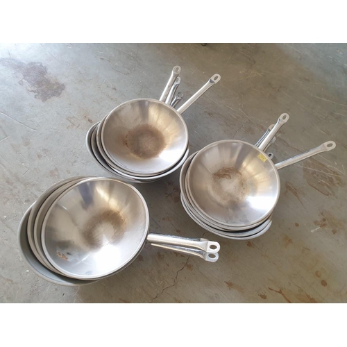 494 - Approx 20 x Stainless Steel Woks (Ø 38cm)