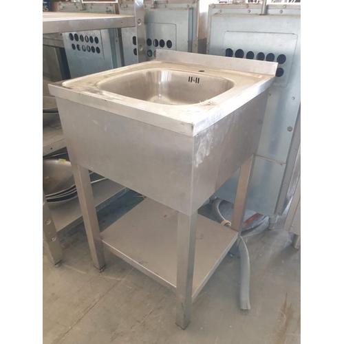 498 - Stainless Steel Hand Wash Basin on Stand with Lower SHelf (50cm x 50cm x 85cm)