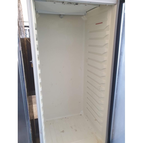 595 - Daewoo Glass Fronted Fridge, FRS-600RP (74cm x 80cm x 203cm) *Working when Lotted*