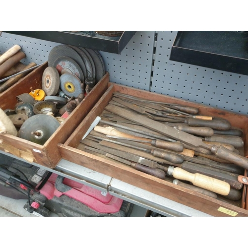 625 - Wooden Box of Files and Box of Angle Grinder Discs and Brushes (2)