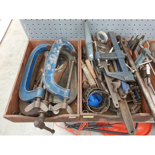 629 - Qty of Tools; Large 