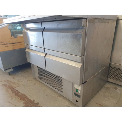 641 - Stainless Steel Chiller Table with 4 - Drawers and Salad Preparation (94cm x 70cm x 87cm)