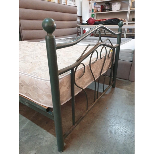 810 - Single Bed with Green Metal Frame and Mattress (Approx 190cm x 105cm)