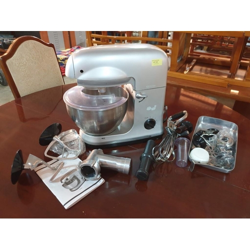 346 - Clatrone KM3067 Electric Food Mixer & Grinder (1000W)