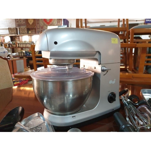 346 - Clatrone KM3067 Electric Food Mixer & Grinder (1000W)