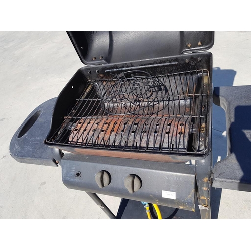 450 - Outback Omega 200 Gas BBQ