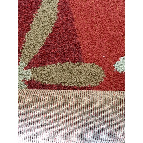 194 - Red / Cream / Brown Rug (160cm x 230cm)