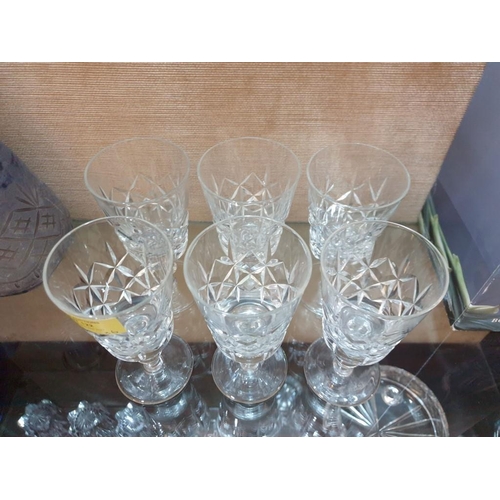 122 - Set of 6 x Crystal Sherry Glasses (6)