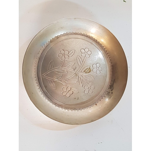 716 - Silver (.800) Bowl / Saucer (Ø 9.5cm) Total Weight 51.5gr with Floral Pattern