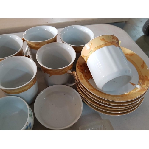 426 - Assorted Collection of Tableware inc Porcelain Plates, Cups etc