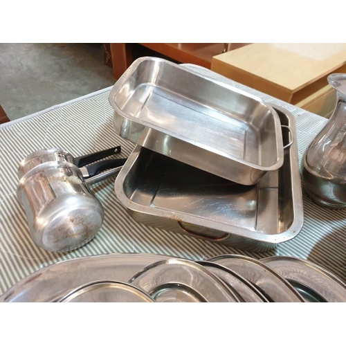 541 - Large Qty of Stainless Steel Mixing Bowls, Serving Tray etc