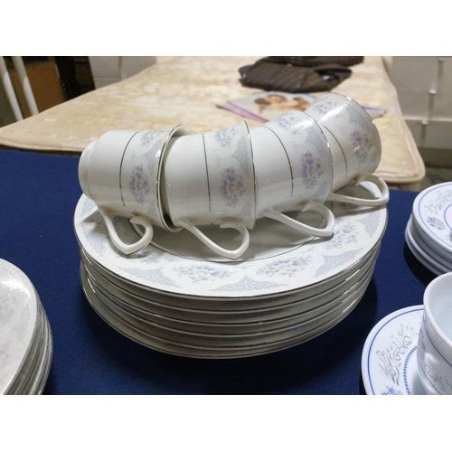 545 - Qty of Tableware in 2 x Patterns inc; Plates, Bowls, Cups & Saucers