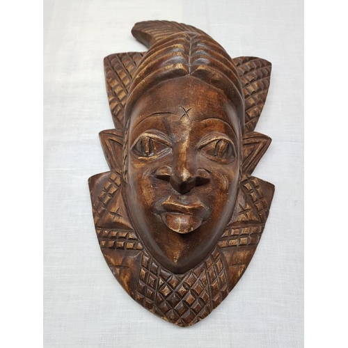 763 - Wooden African Mask (44cm x 23cm)