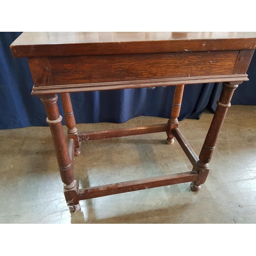 168 - Vintage Solid Wood Hall Table on Sculpted Legs (88.5cm x 45cm x 72cm)