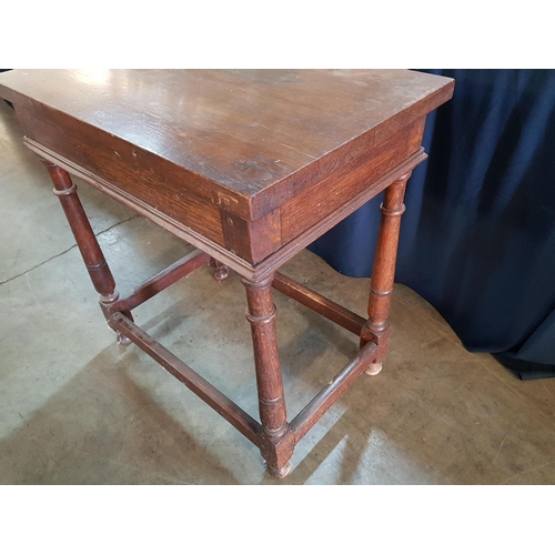 168 - Vintage Solid Wood Hall Table on Sculpted Legs (88.5cm x 45cm x 72cm)