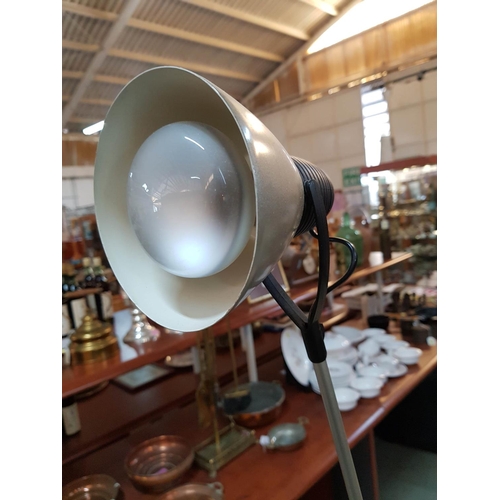 514 - Modern Standing Floor Lamp