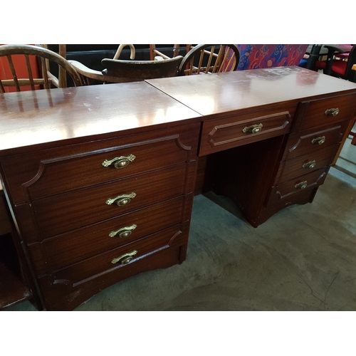 517 - Vintage Style / Old Fashion Office Desk with 5 - Drawers and Brass Decorative Handles (44.5cm x 100.... 